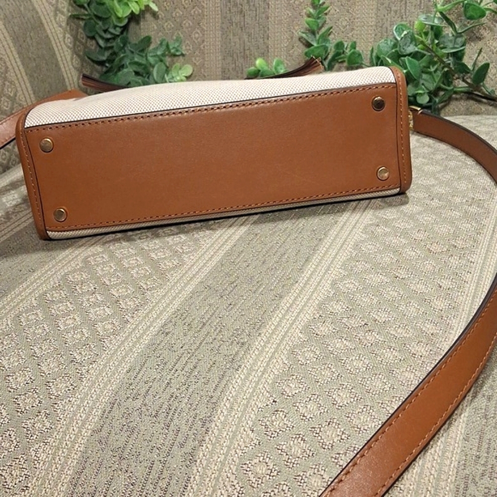 Kate Spade Toujours Medium Crossbody Bag - Picture 7 of 16